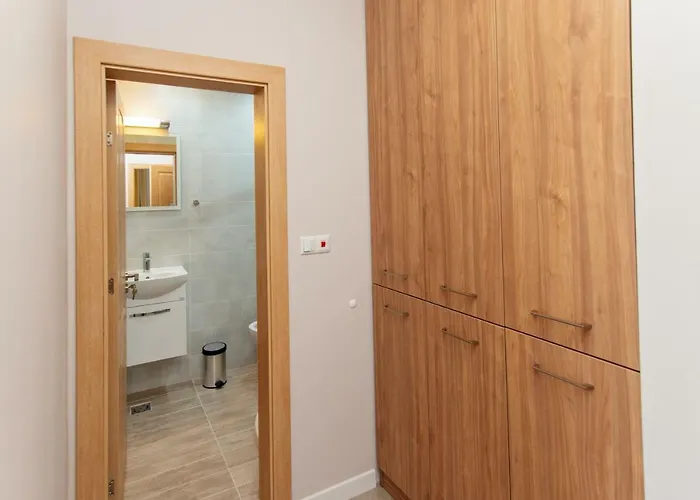 公寓 Mary Homes 内塞伯尔